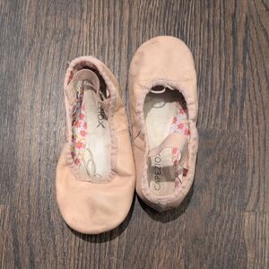 Capezio Kids Slippers - Soft Pink